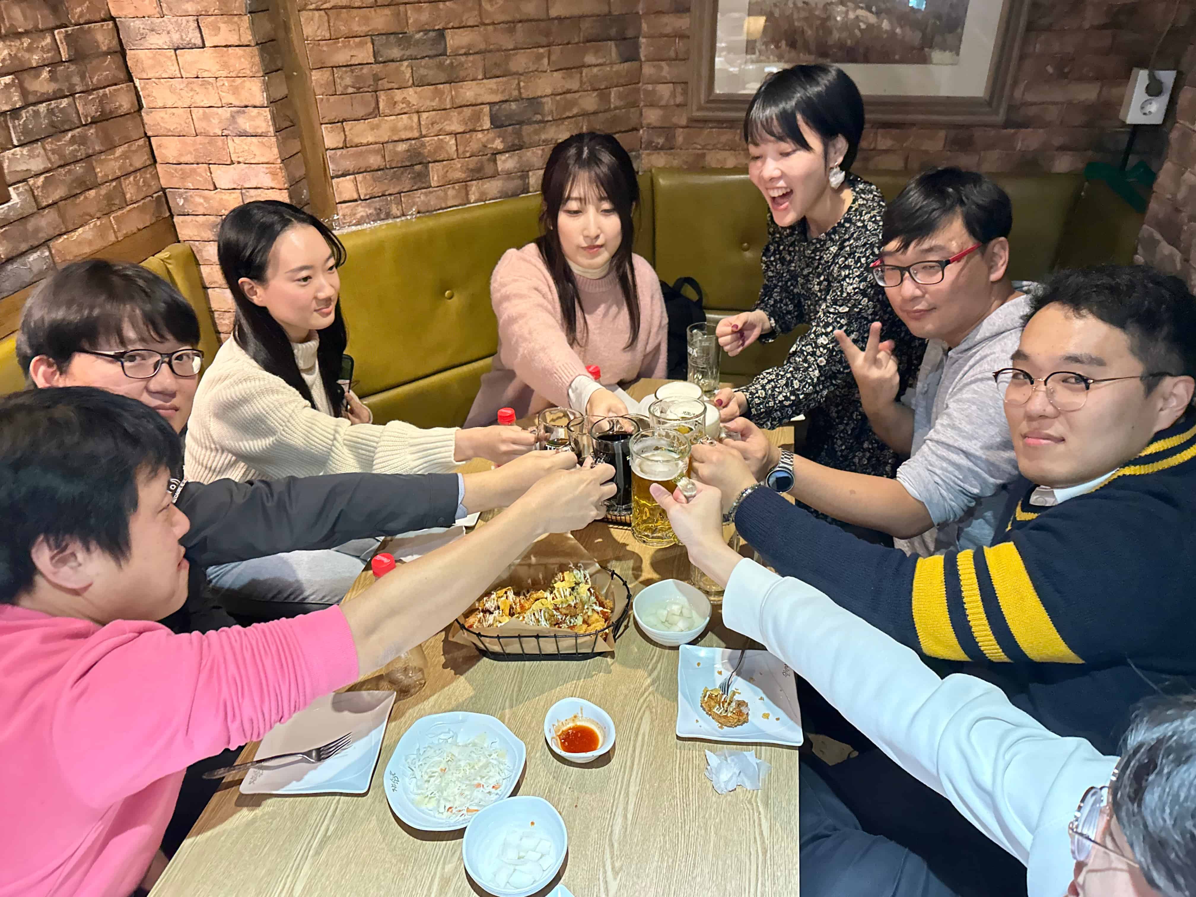 希望者は二次会へ