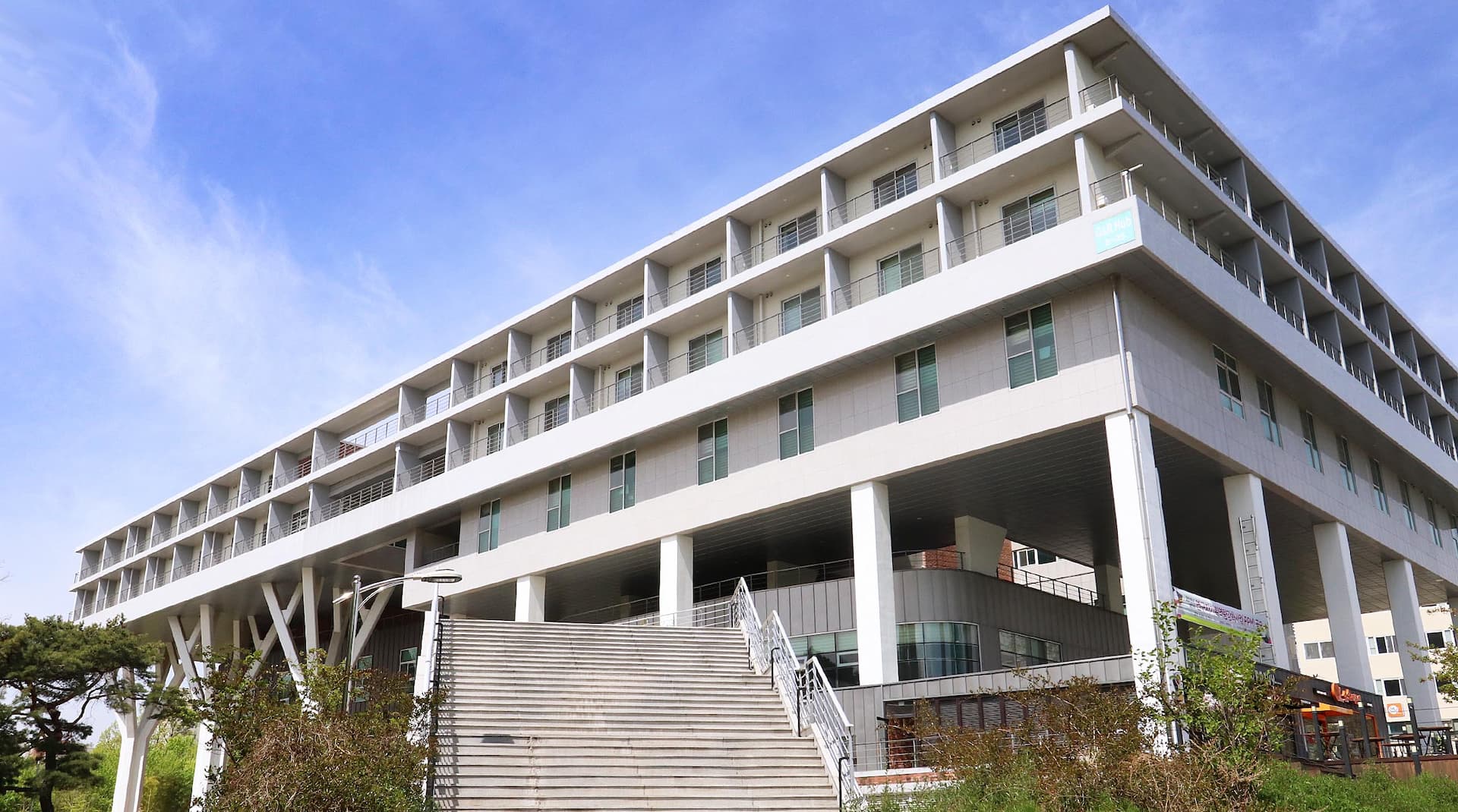 国立全南大学校校舎3