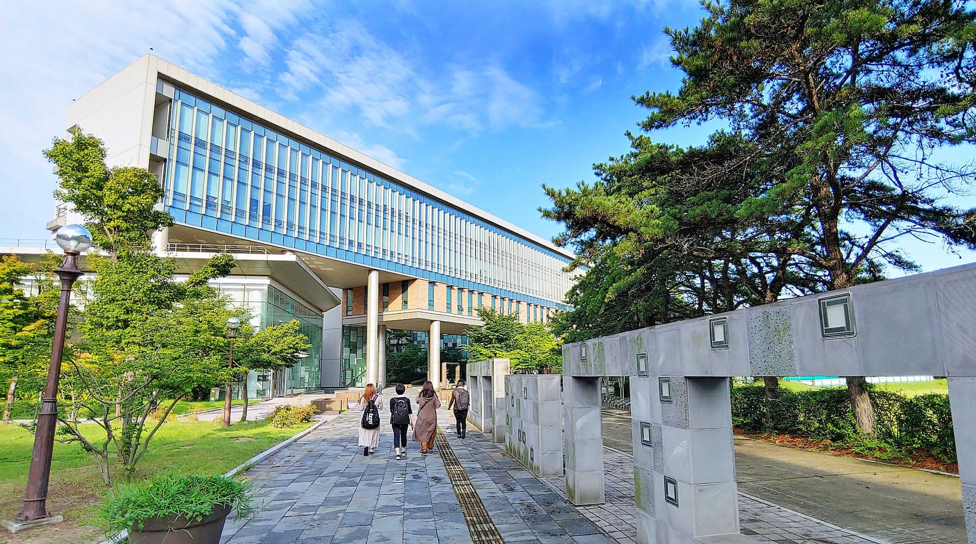 徳成女子大学校校舎1
