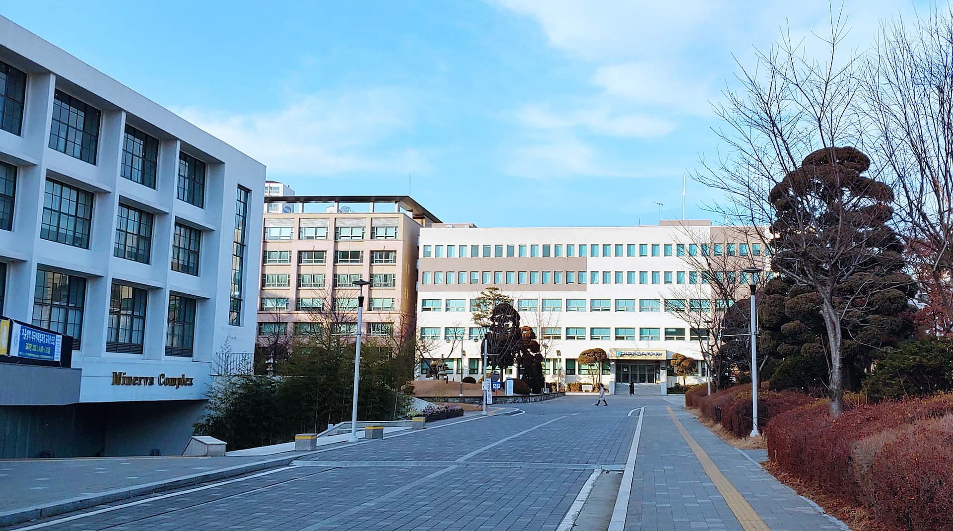 韓国外国語大学校校舎5