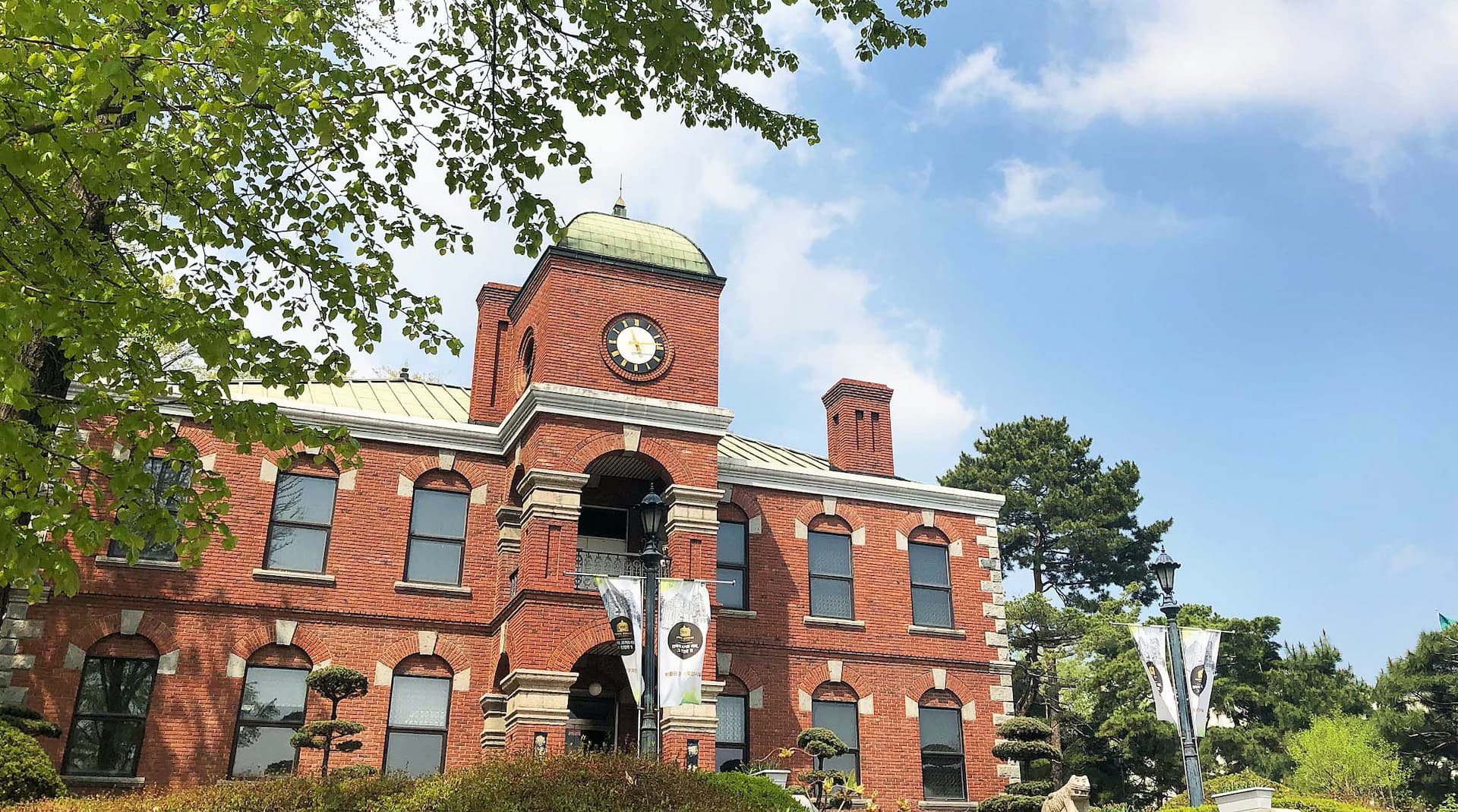 建国大学校校舎4