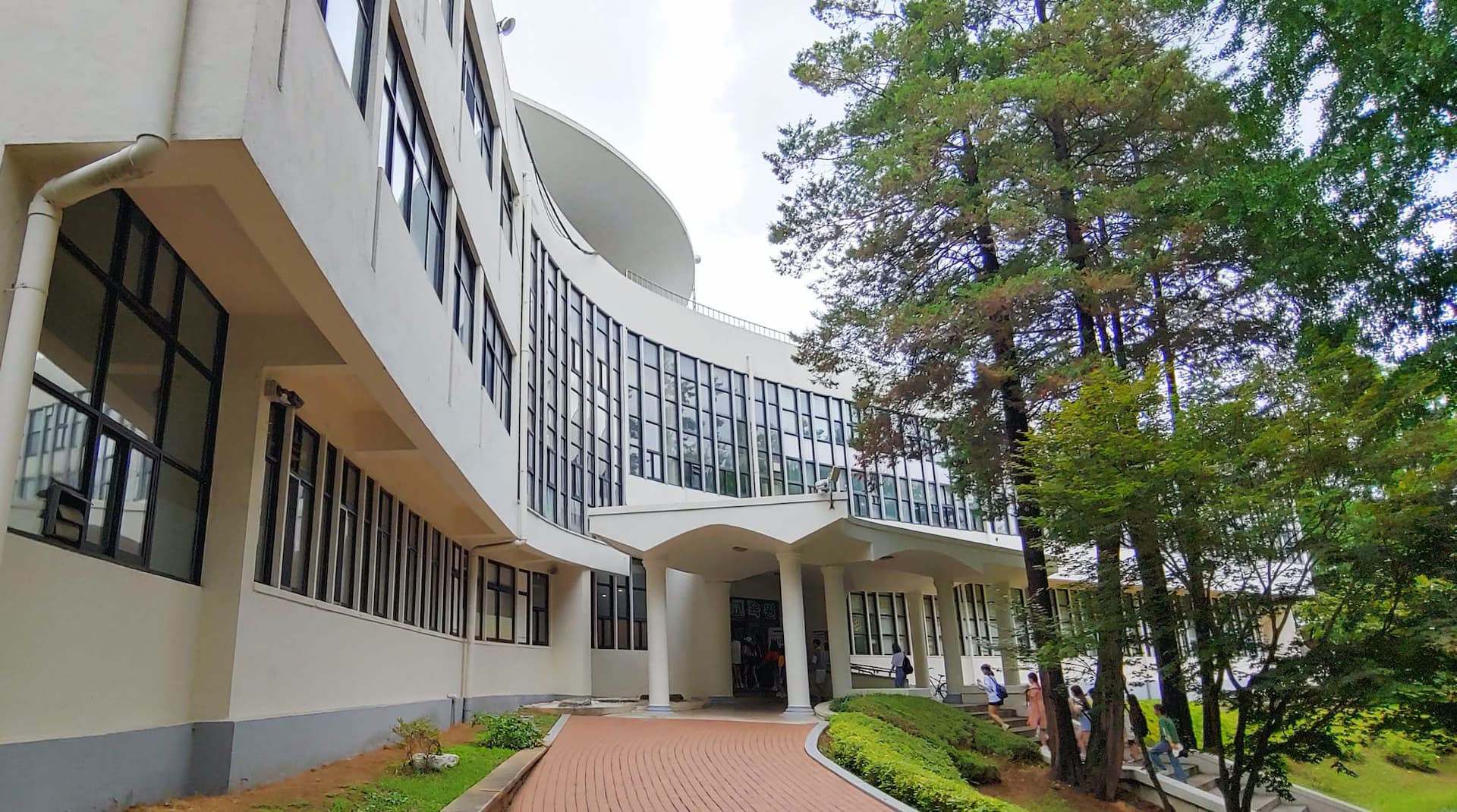 建国大学校校舎5