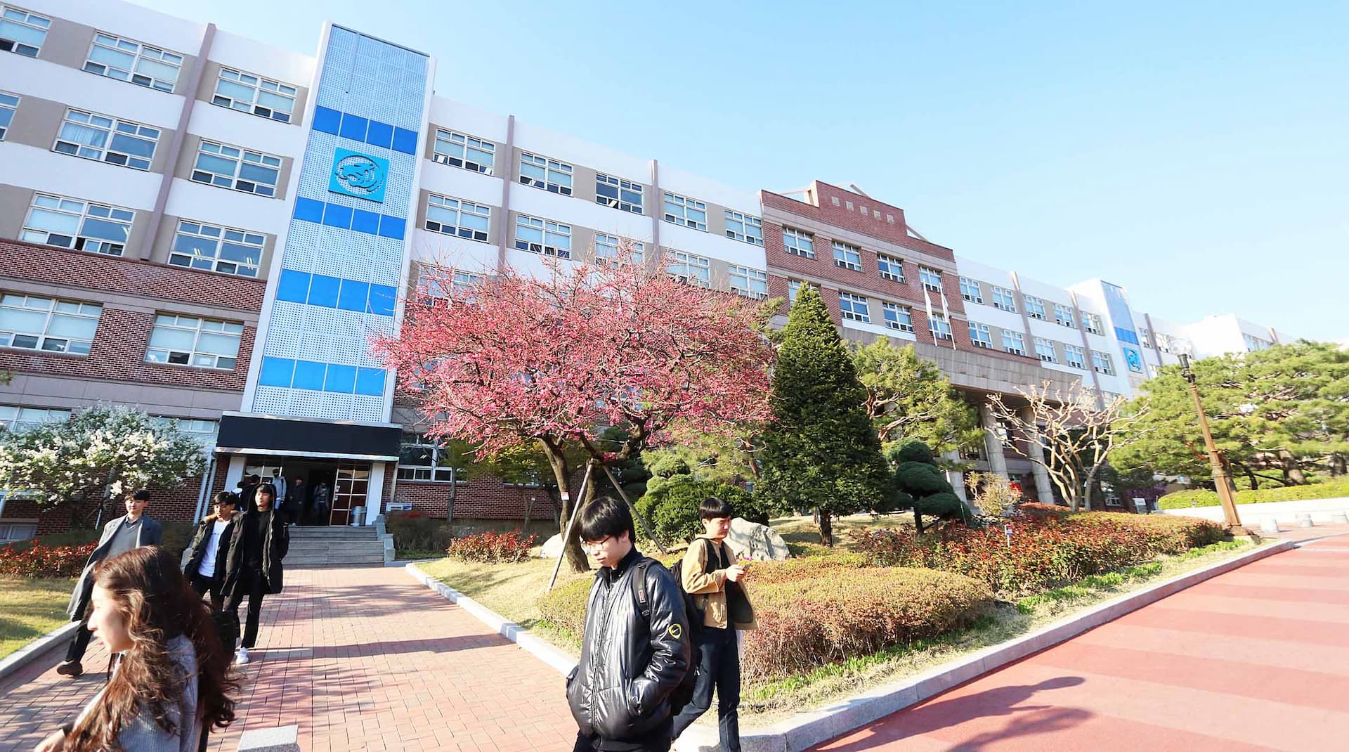 永進専門大学校校舎2