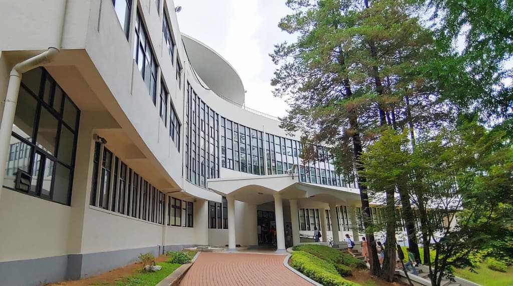 建国大学校
